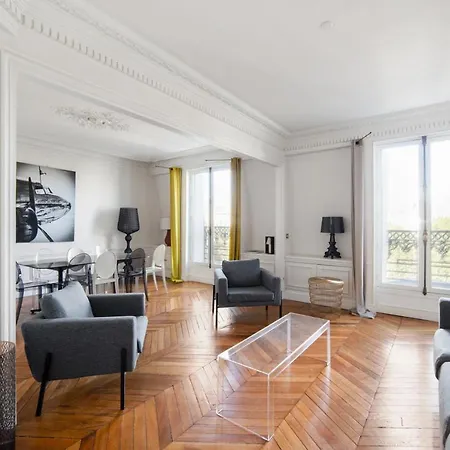 Saint Michel 4 Aparthotel Parigi