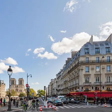 Saint Michel 4 * Parigi